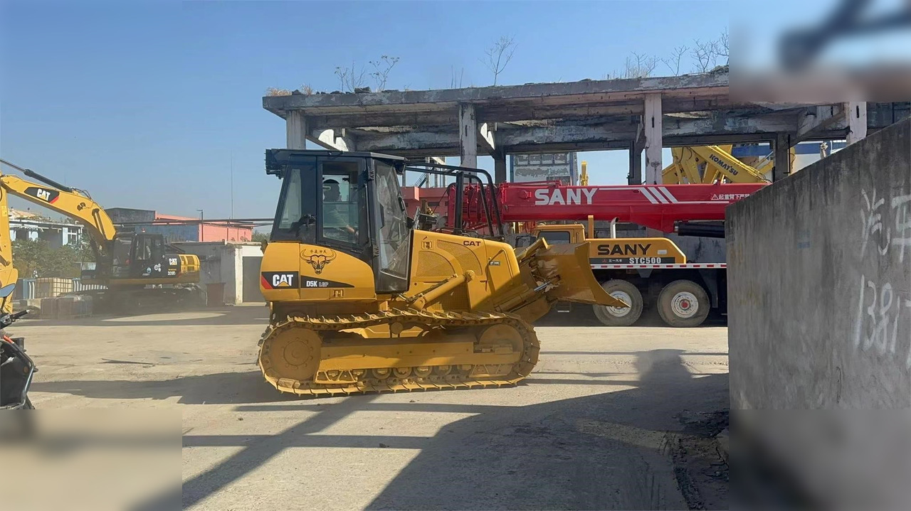 CATERPILLAR D5K LGP - Bulldozer: bild 1 CATERPILLAR D5K LGP - Bulldozer: bild 1