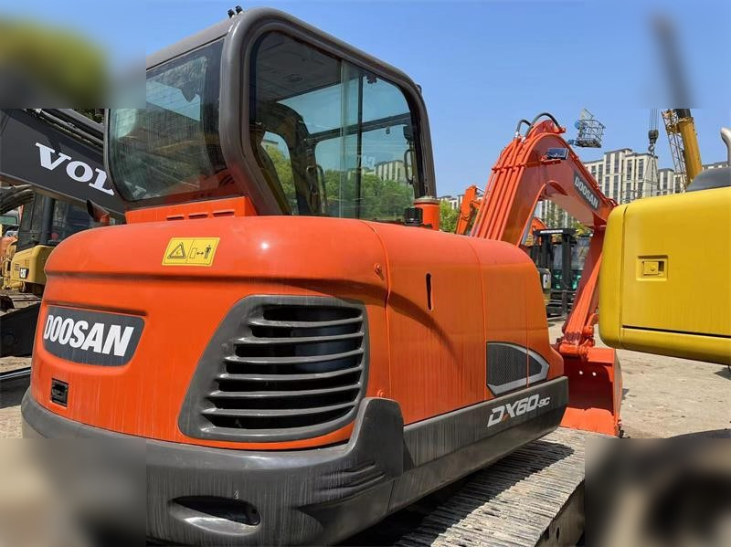 DOOSAN DX60E-9C - Minigrävmaskin: bild 3 DOOSAN DX60E-9C - Minigrävmaskin: bild 3