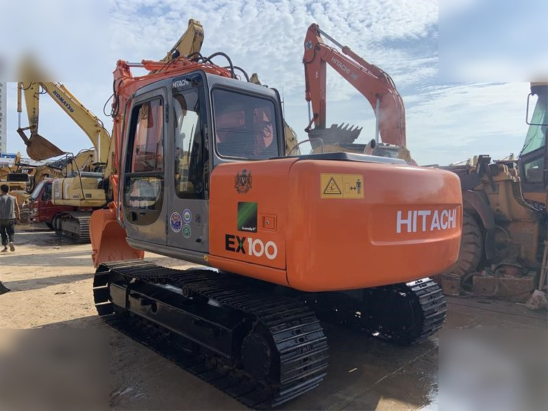HITACHI EX100 - Bandgrävare: bild 2 HITACHI EX100 - Bandgrävare: bild 2