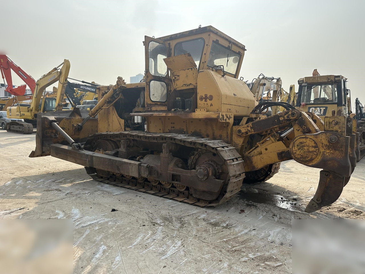 KOMATSU D85-18 - Bulldozer: bild 1 KOMATSU D85-18 - Bulldozer: bild 1