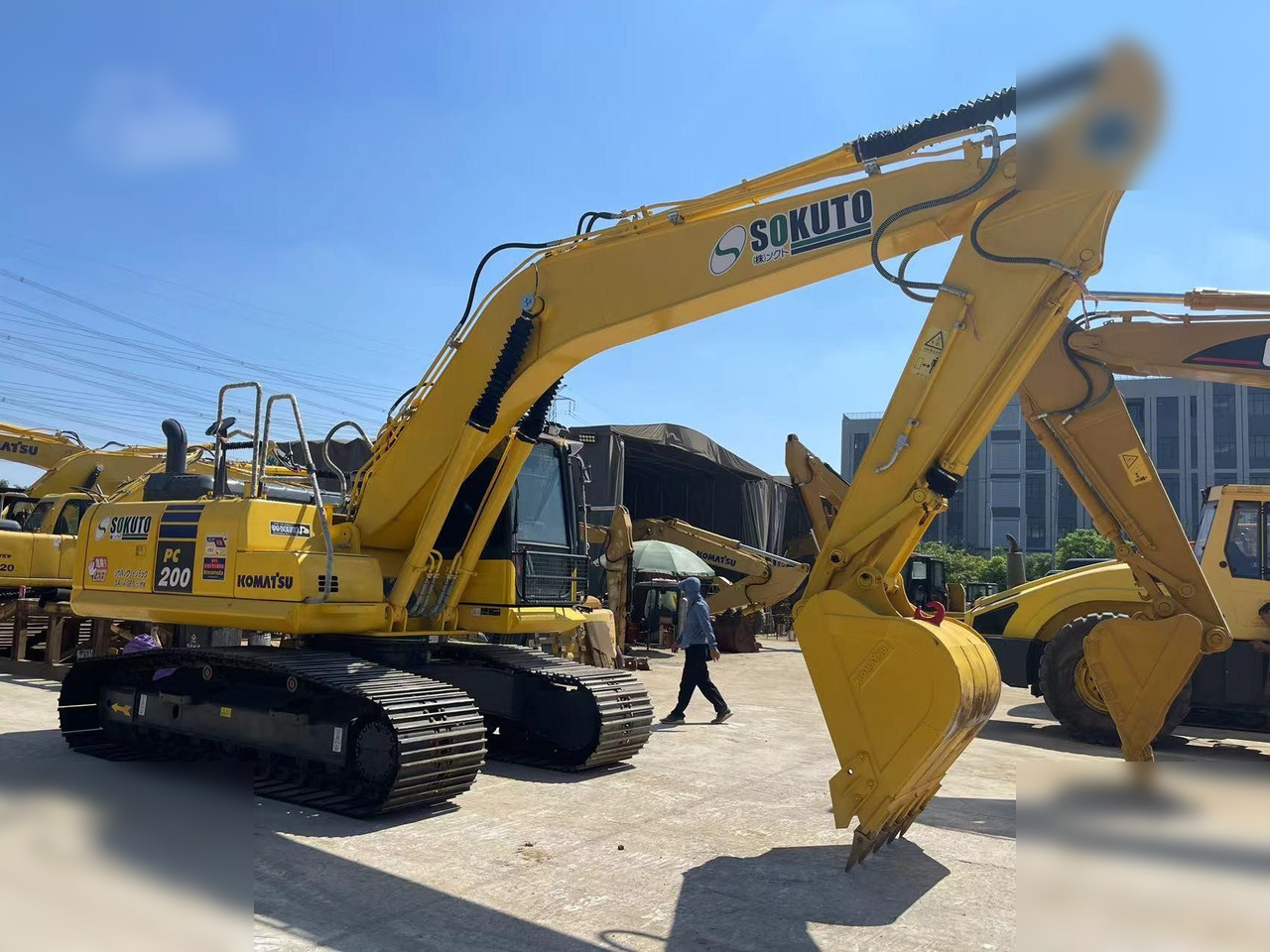 KOMATSU PC200-8 - Bandgrävare: bild 5 KOMATSU PC200-8 - Bandgrävare: bild 5