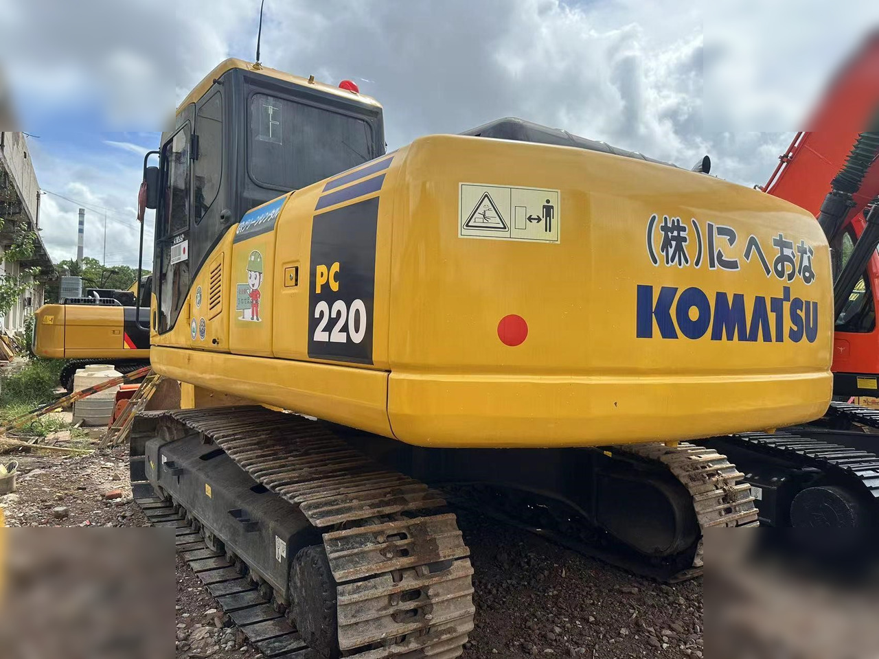 KOMATSU PC220-7 - Bandgrävare: bild 3 KOMATSU PC220-7 - Bandgrävare: bild 3
