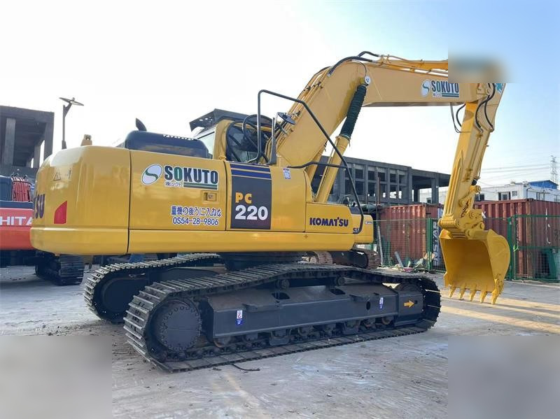KOMATSU PC220-8 - Bandgrävare: bild 2 KOMATSU PC220-8 - Bandgrävare: bild 2