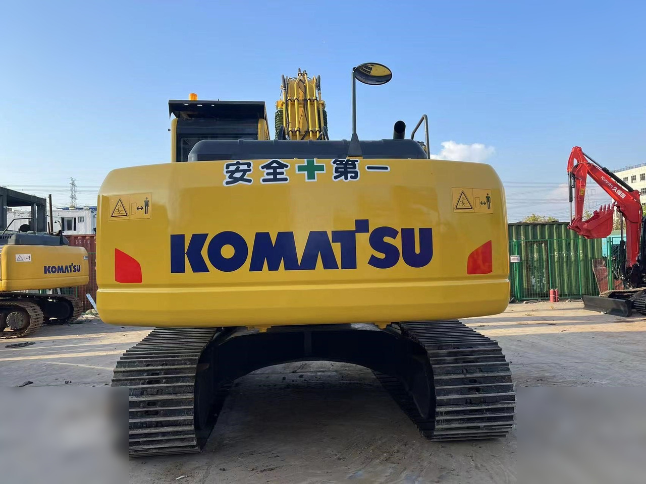 KOMATSU PC220-8 - Bandgrävare: bild 5 KOMATSU PC220-8 - Bandgrävare: bild 5