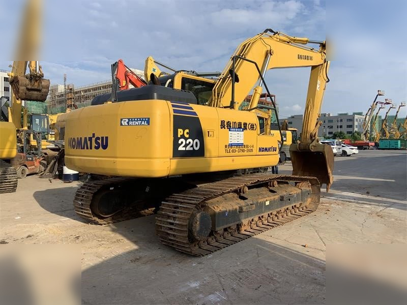 KOMATSU PC220-8N1 - Bandgrävare: bild 1 KOMATSU PC220-8N1 - Bandgrävare: bild 1