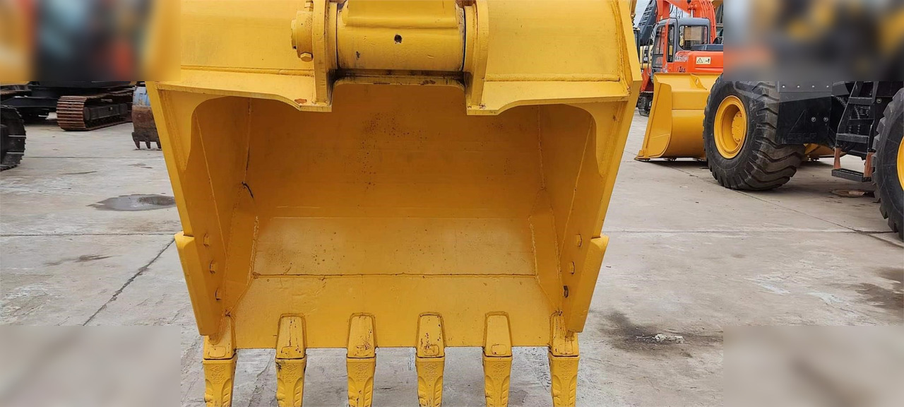 KOMATSU PC360-7 - Bandgrävare: bild 3 KOMATSU PC360-7 - Bandgrävare: bild 3