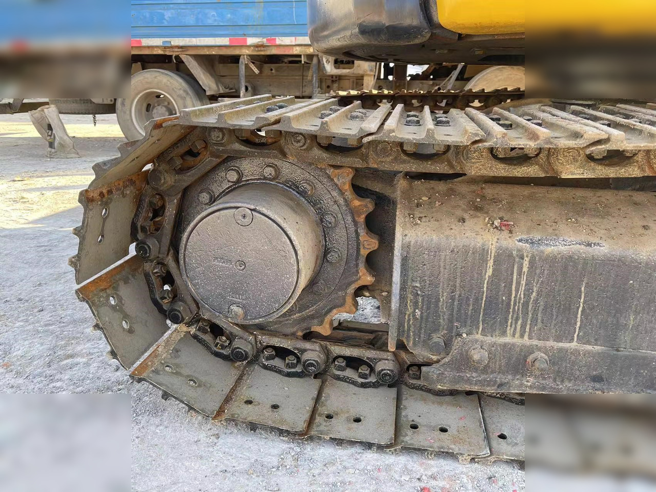 KOMATSU PC55MR-2 - Minigrävmaskin: bild 3 KOMATSU PC55MR-2 - Minigrävmaskin: bild 3
