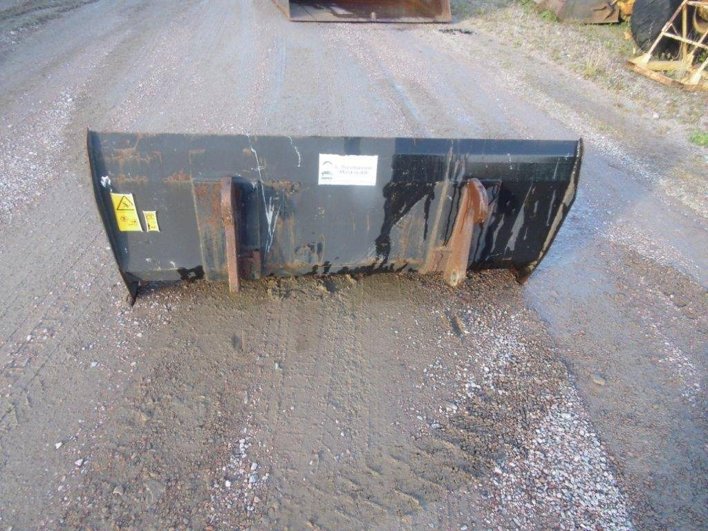 Gödselgrep passande Volvo L30 m.m. - Gripklo för Byggmaskiner: bild 2 Gödselgrep passande Volvo L30 m.m. - Gripklo för Byggmaskiner: bild 2