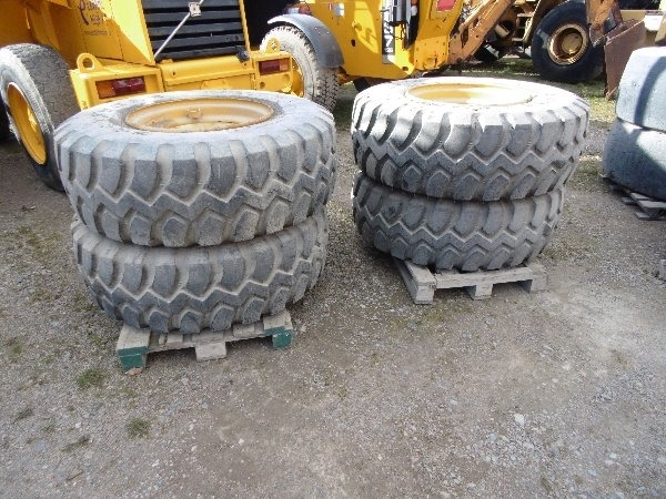 Goodyear 17,5x25 - Däck för Byggmaskiner: bild 1 Goodyear 17,5x25 - Däck för Byggmaskiner: bild 1
