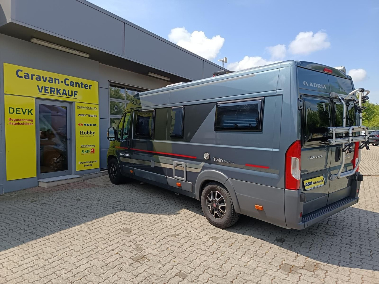Adria Twin 640SLX Platinum*MARKISE*TV*SAT*FAHRRADTRÄG. - Campingbil: bild 5 Adria Twin 640SLX Platinum*MARKISE*TV*SAT*FAHRRADTRÄG. - Campingbil: bild 5