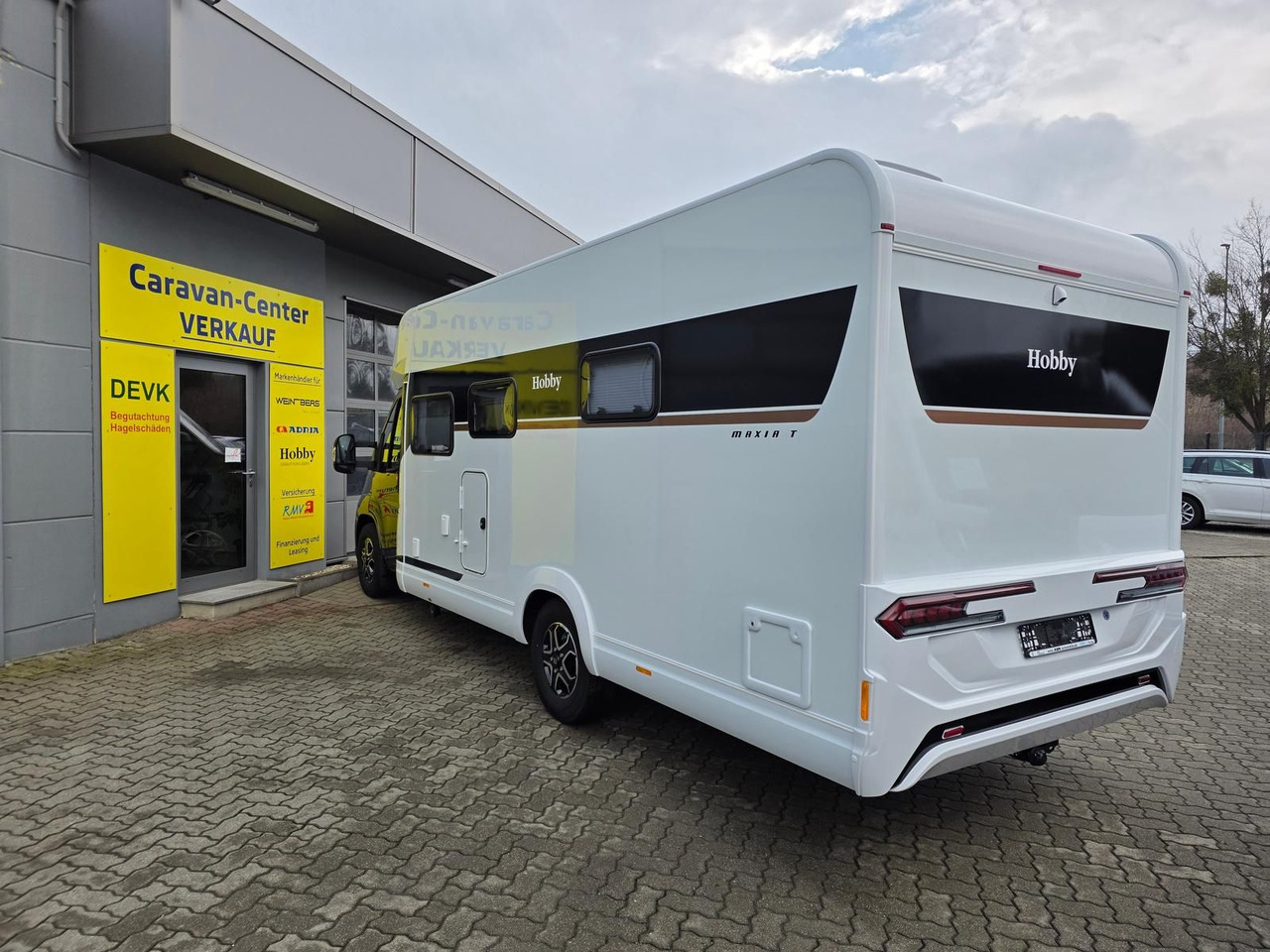 Hobby Maxia T 740 WE*130 kW*AHK*SOFORT - Halvintegrerad husbil: bild 4 Hobby Maxia T 740 WE*130 kW*AHK*SOFORT - Halvintegrerad husbil: bild 4
