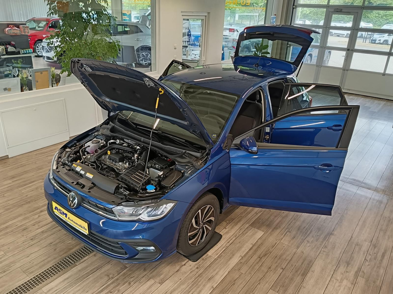 Volkswagen Polo Life 1.0 TSI 70kW DSG*LED*ACC*R-KAM*DAB*PDC - Personbil: bild 2 Volkswagen Polo Life 1.0 TSI 70kW DSG*LED*ACC*R-KAM*DAB*PDC - Personbil: bild 2