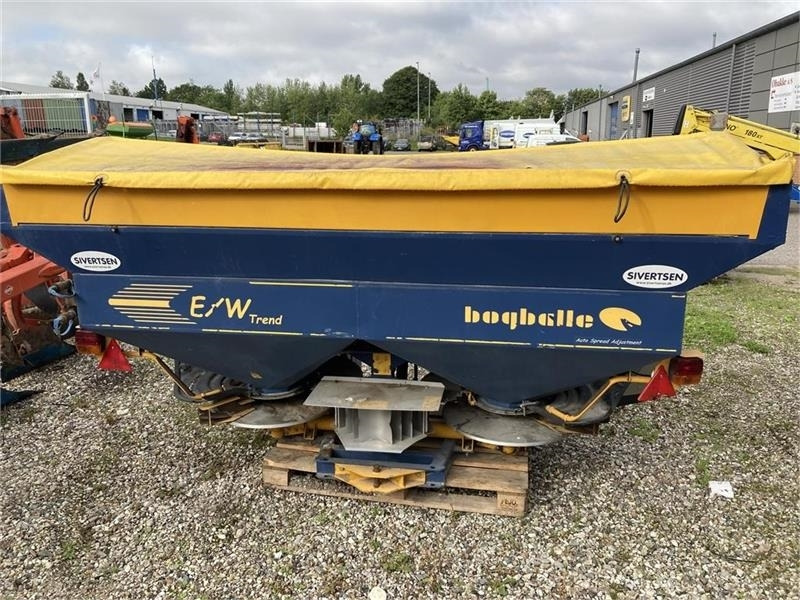 Bogballe EXW Trend m/vejeceller elektrisk kantspredning - Mineralgödselspridare: bild 1 Bogballe EXW Trend m/vejeceller elektrisk kantspredning - Mineralgödselspridare: bild 1