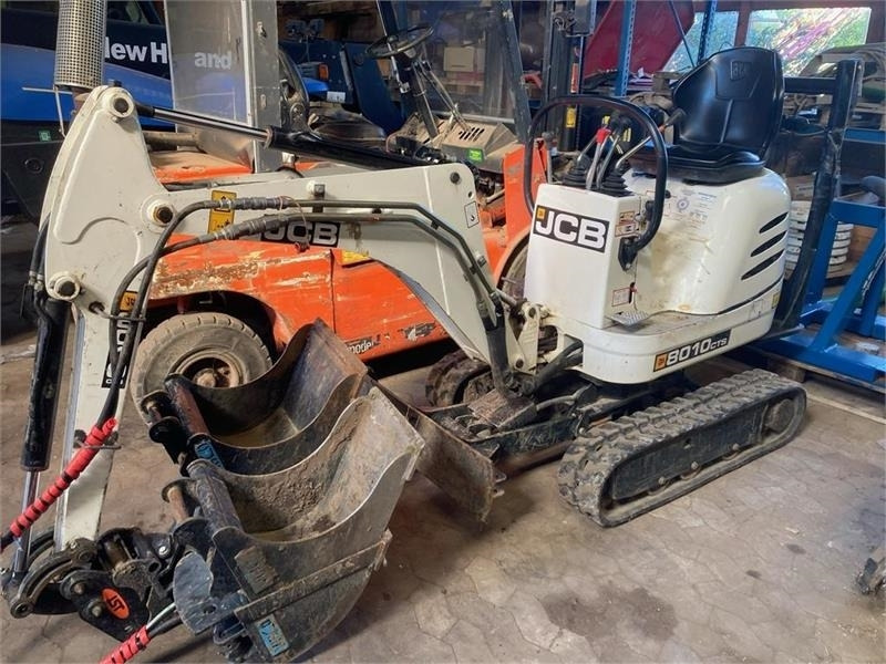 JCB 8010 CTS - Minigrävmaskin: bild 1 JCB 8010 CTS - Minigrävmaskin: bild 1