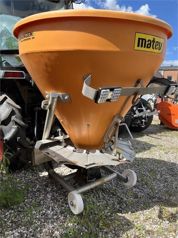 Kommunaltraktor Kubota STW37 Kun 1144 timer: bild 7