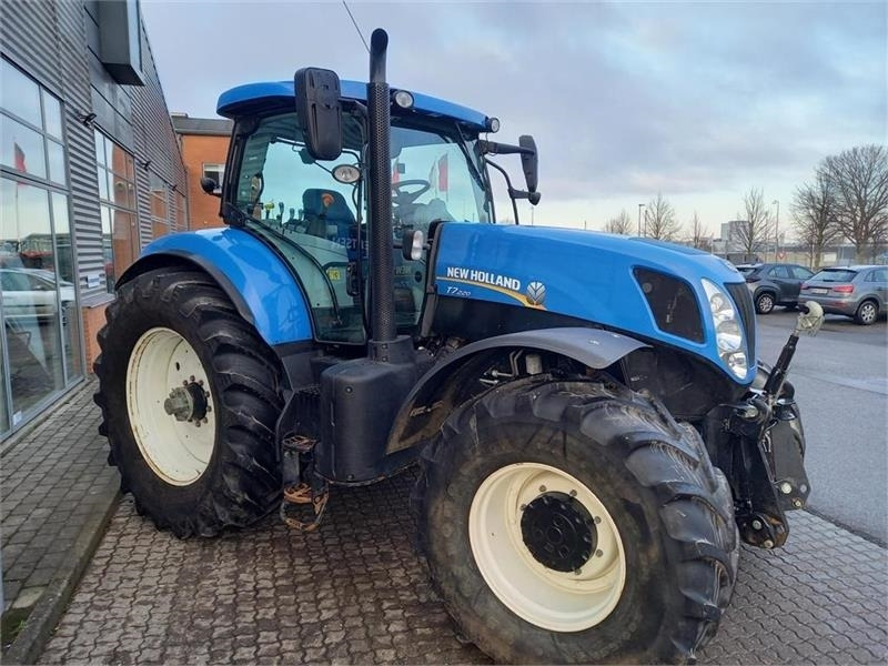 New Holland T7.220 - Traktor: bild 5 New Holland T7.220 - Traktor: bild 5