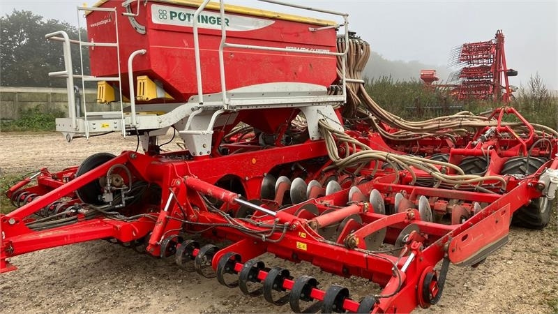 Pöttinger Terrasem C6 Fertilizer - Såmaskin: bild 1 Pöttinger Terrasem C6 Fertilizer - Såmaskin: bild 1