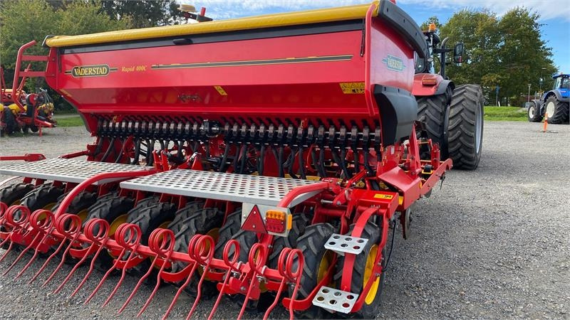 Vaderstad Rapid 400C Combi - Kombisåmaskin: bild 2 Vaderstad Rapid 400C Combi - Kombisåmaskin: bild 2