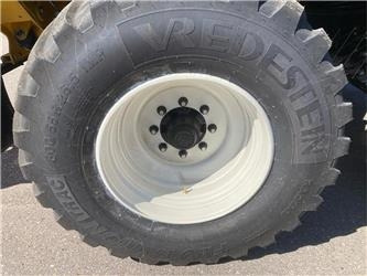 Vredestein 600/55 R26.5 - Däck för Lantbruksmaskiner: bild 1 Vredestein 600/55 R26.5 - Däck för Lantbruksmaskiner: bild 1