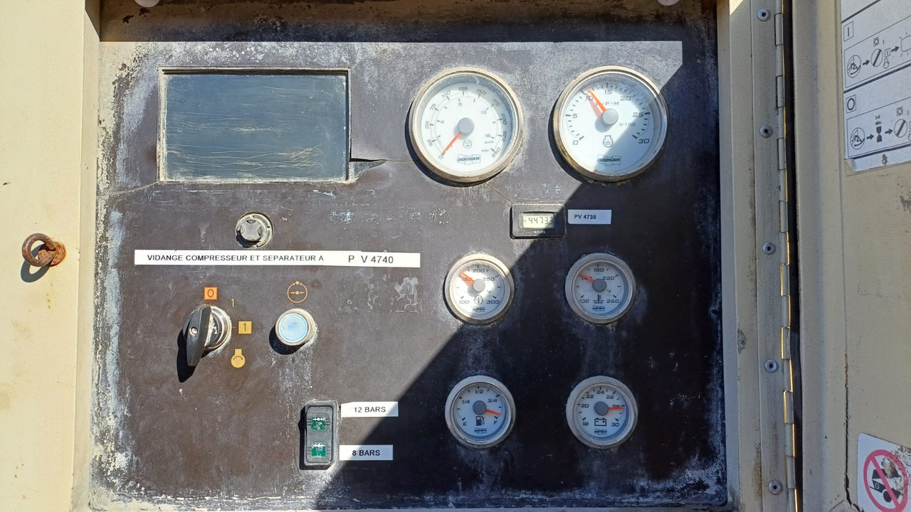 DOOSAN 12250 - Luftkompressor: bild 5 DOOSAN 12250 - Luftkompressor: bild 5