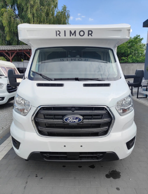 RIMOR Rimor KILIG 95 Plus NEW Retrofitted 5 Passenger Winter Camera Navigation - Campingbil: bild 5 RIMOR Rimor KILIG 95 Plus NEW Retrofitted 5 Passenger Winter Camera Navigation - Campingbil: bild 5