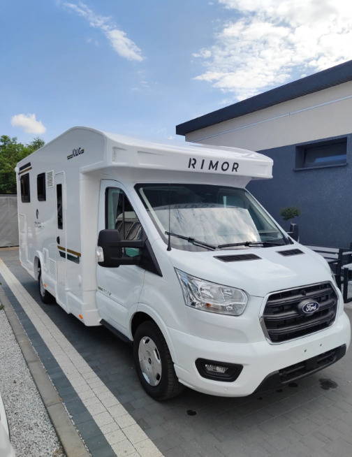 RIMOR Rimor KILIG 95 Plus NEW Retrofitted 5 Passenger Winter Camera Navigation - Campingbil: bild 1 RIMOR Rimor KILIG 95 Plus NEW Retrofitted 5 Passenger Winter Camera Navigation - Campingbil: bild 1
