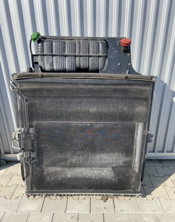 Komplet chłodnic MAN TGX euro 6 chłodnice 90 cm - Kylare för Lastbil: bild 2 Komplet chłodnic MAN TGX euro 6 chłodnice 90 cm - Kylare för Lastbil: bild 2
