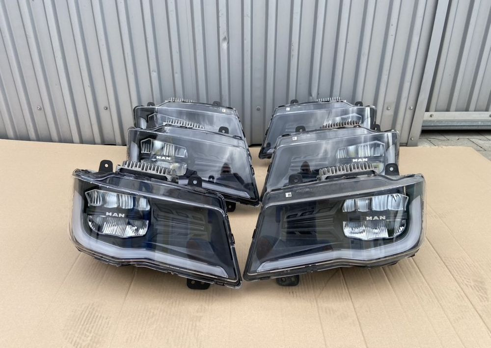 Lampa LED MAN TG3 TGX nowy model reflektor - Ljus/ Belysning för Lastbil: bild 1 Lampa LED MAN TG3 TGX nowy model reflektor - Ljus/ Belysning för Lastbil: bild 1