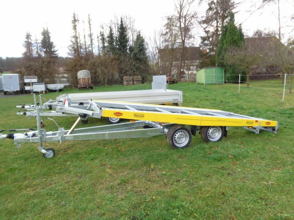 Böckmann PKW-Anhänger, Autotransporter, 3,5to. kippbar, 100 km/h - Biltransportsläp: bild 1 Böckmann PKW-Anhänger, Autotransporter, 3,5to. kippbar, 100 km/h - Biltransportsläp: bild 1