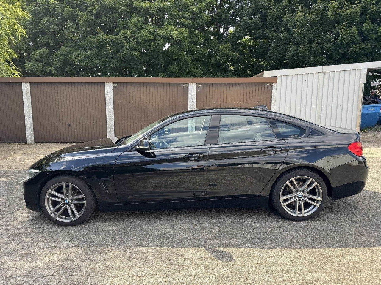 BMW 420 Gran Coupé 420i Advantage M-Technic XENON - Sedan: bild 2 BMW 420 Gran Coupé 420i Advantage M-Technic XENON - Sedan: bild 2