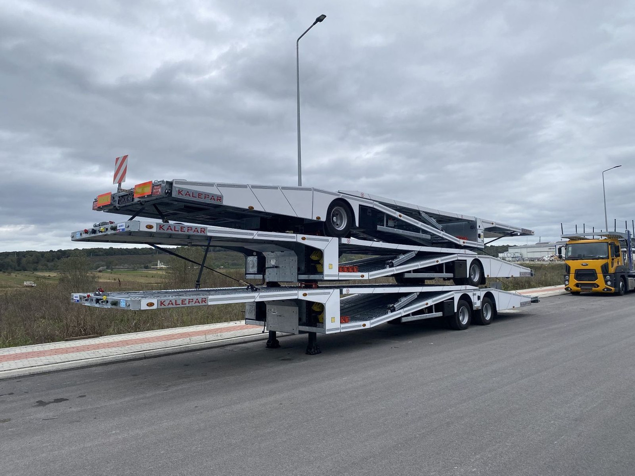 KALEPAR KLP119V4 4er-Autotransporter 1xAchse VDI - Biltransportbil semitrailer: bild 4 KALEPAR KLP119V4 4er-Autotransporter 1xAchse VDI - Biltransportbil semitrailer: bild 4