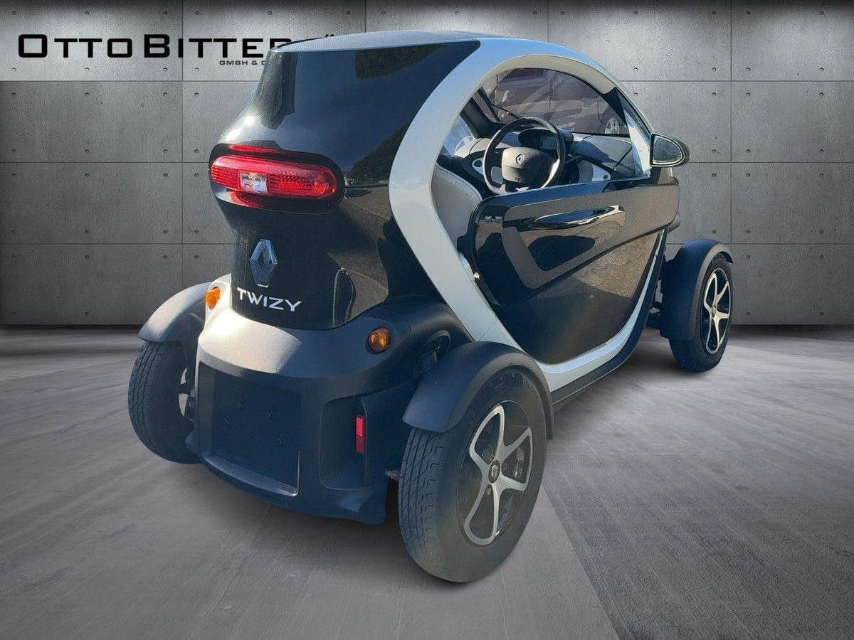 Renault Twizy Technic BATTERIEKAUF (Bought battery) - Personbil: bild 4 Renault Twizy Technic BATTERIEKAUF (Bought battery) - Personbil: bild 4