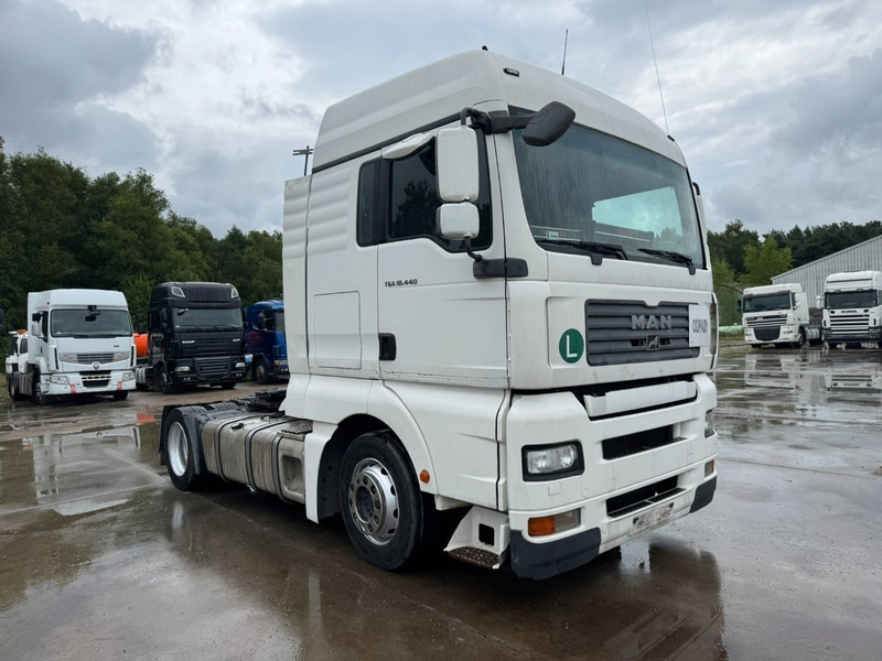 MAN TGA 18.440 (MANUAL GEARBOX / BOITE MANUELLE) - Dragbil: bild 3 MAN TGA 18.440 (MANUAL GEARBOX / BOITE MANUELLE) - Dragbil: bild 3