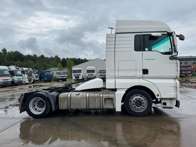 MAN TGA 18.440 (MANUAL GEARBOX / BOITE MANUELLE) - Dragbil: bild 4 MAN TGA 18.440 (MANUAL GEARBOX / BOITE MANUELLE) - Dragbil: bild 4