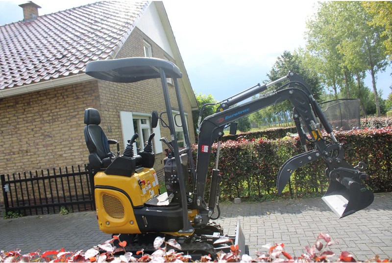 Eurotrac HE 12 servo - Minigrävmaskin: bild 2 Eurotrac HE 12 servo - Minigrävmaskin: bild 2