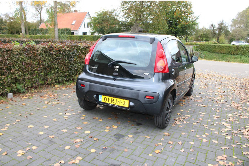 Peugeot 107 - Hatchback/ Halvkombi: bild 4 Peugeot 107 - Hatchback/ Halvkombi: bild 4