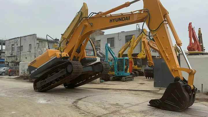 Hyundai Digger 220lc-9s Second Hand Korea Made High Performance Machine Hyundai Excavator for Sale - Bandgrävare: bild 2 Hyundai Digger 220lc-9s Second Hand Korea Made High Performance Machine Hyundai Excavator for Sale - Bandgrävare: bild 2