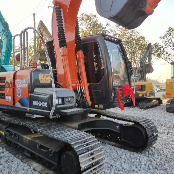 Japan Original Hitachi ZX130 Crawler Excavator Perfect for Various Projects Available Used Excavators for Sale - Bandgrävare: bild 2 Japan Original Hitachi ZX130 Crawler Excavator Perfect for Various Projects Available Used Excavators for Sale - Bandgrävare: bild 2