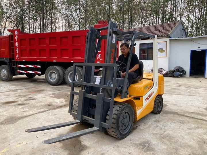 Japanese Forklifts Telehandler Used TCM Forklift Diesel Forklift 3Ton Pallet Truck - Motviktstruck: bild 5 Japanese Forklifts Telehandler Used TCM Forklift Diesel Forklift 3Ton Pallet Truck - Motviktstruck: bild 5