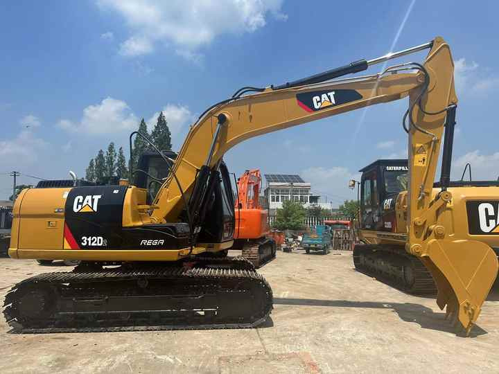 Used CAT 312D2 Excavator | Reliable Heavy-Duty Machine | Low Hours & Affordable Price! - Grävmaskin: bild 3 Used CAT 312D2 Excavator | Reliable Heavy-Duty Machine | Low Hours & Affordable Price! - Grävmaskin: bild 3