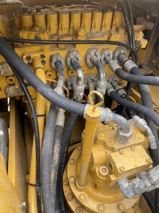 Used Digger CAT 320 Construction Machinery Construction Digger Used CAT 320 Cheap Excavator - Bandgrävare: bild 3 Used Digger CAT 320 Construction Machinery Construction Digger Used CAT 320 Cheap Excavator - Bandgrävare: bild 3