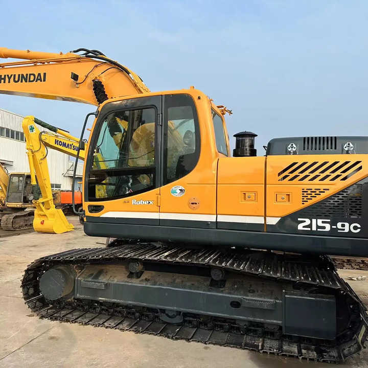 Used South Korea HYUNDAI 215-9c for Sale in Hefei with Good Quality Hyundai215-9c - Bandgrävare: bild 2 Used South Korea HYUNDAI 215-9c for Sale in Hefei with Good Quality Hyundai215-9c - Bandgrävare: bild 2
