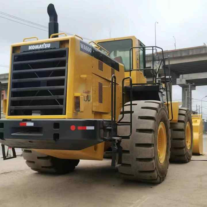 Used Wheel Loader Komatsu WA600-3 Good Working Condition High Quality Nice Price Original Japan Machine - Hjullastare: bild 1 Used Wheel Loader Komatsu WA600-3 Good Working Condition High Quality Nice Price Original Japan Machine - Hjullastare: bild 1