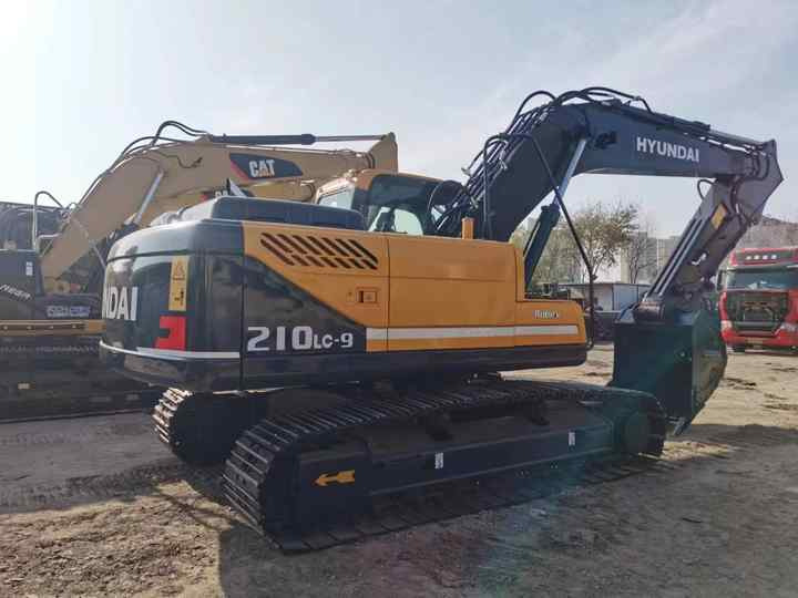 Hyundai Excavator Used Machine 210-9s Heavy Construction Equipment Crawler Excavator Hot Sale - Grävmaskin: bild 5 Hyundai Excavator Used Machine 210-9s Heavy Construction Equipment Crawler Excavator Hot Sale - Grävmaskin: bild 5