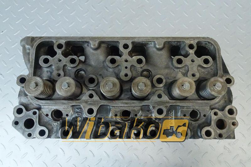 Cylinder head for engine Perkins 2006 OE50117 - Huvudenhet för Byggmaskiner: bild 1 Cylinder head for engine Perkins 2006 OE50117 - Huvudenhet för Byggmaskiner: bild 1