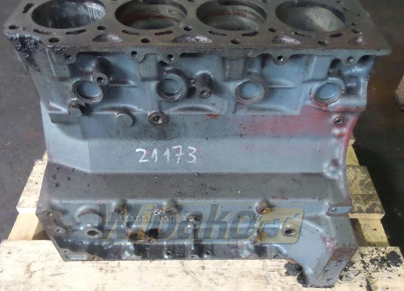 Deutz 04254634 - Cylinderblock för Byggmaskiner: bild 1 Deutz 04254634 - Cylinderblock för Byggmaskiner: bild 1