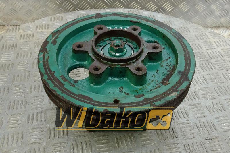 Fan drive for engine Volvo TD103 4777116 - Kylsystem för Byggmaskiner: bild 1 Fan drive for engine Volvo TD103 4777116 - Kylsystem för Byggmaskiner: bild 1