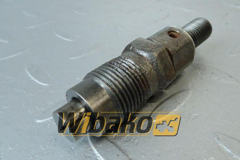 Injector for engine Kubota V3300 1C010-53002 - Injektor för Byggmaskiner: bild 1 Injector for engine Kubota V3300 1C010-53002 - Injektor för Byggmaskiner: bild 1