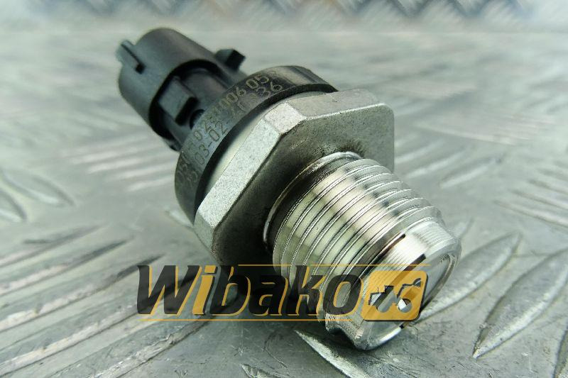 Oil pressure sensor Deutz 04215774 - Sensor för Byggmaskiner: bild 1 Oil pressure sensor Deutz 04215774 - Sensor för Byggmaskiner: bild 1