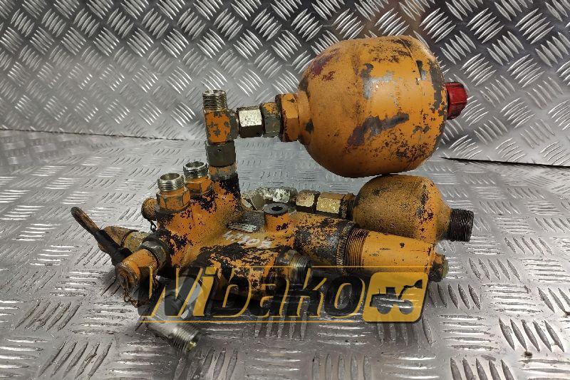Valves set Wabco 4773970070 2597 - Hydraulventil för Byggmaskiner: bild 1 Valves set Wabco 4773970070 2597 - Hydraulventil för Byggmaskiner: bild 1